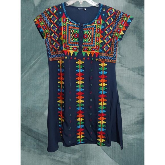 Colorful Embroidered Short Sleeve Dress With Multicolor Designs Size Small - Picture 1 of 7